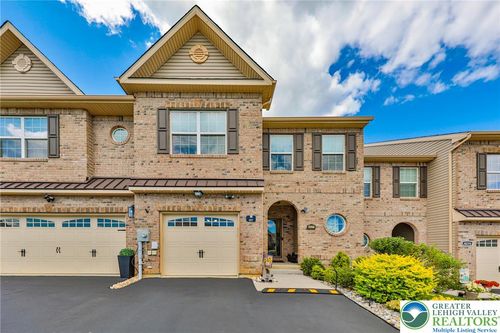 4277 Beech Dr, Nazareth, PA, 18064-8608 | Card Image