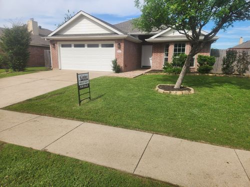3007 Lake Side Dr, Sanger, TX, 76266-5755 | Card Image