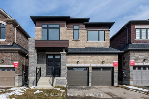 3 Periwinkle Rd, Springwater, ON, L9X | Card Image