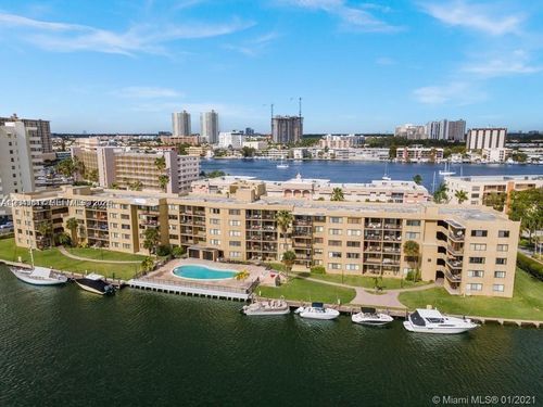 109-301 Golden Isles Dr, Hallandale Beach, FL, 33009-5859 | Card Image