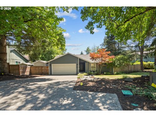 6422 Sw Roundtree Ct, Portland, OR, 97219-8805 | Card Image