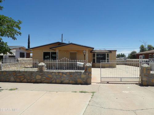 10336 Alcan St, El Paso, TX, 79924-2627 | Card Image