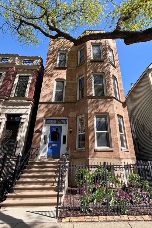 1-1016 Oakdale Ave, Chicago, IL, 60657-4318 | Card Image