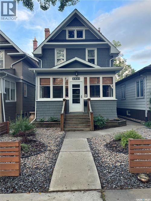 2321 Garnet St, Regina, SK, S4T3A3 | Card Image