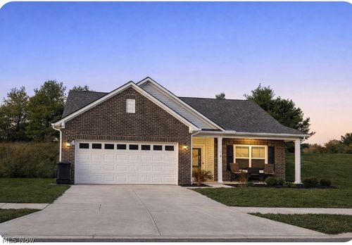 2241 Brookside Dr, Lancaster, OH, 43130-8952 | Card Image