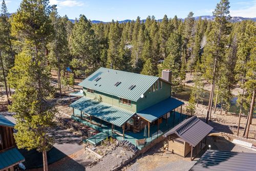 15124 River Loop Dr E, Bend, OR, 97707-2718 | Card Image