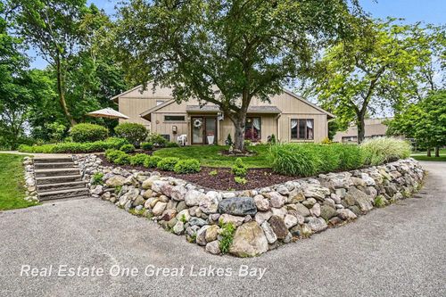 2238 Bay Woods Court, Frankenlust Township, MI, 48706 | Card Image