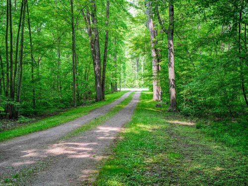 3820 Breen Rd, Emmett, MI, 48022-3403 | Card Image