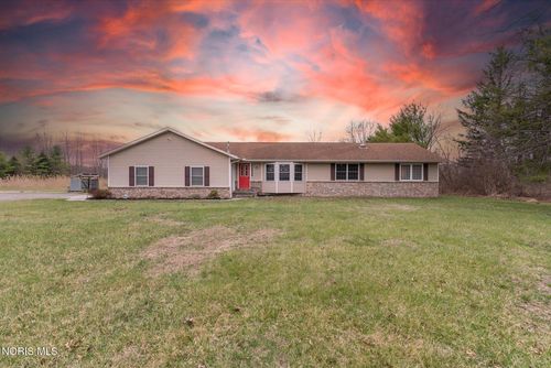 1610 Berkey Rd, Swanton, OH, 43558-9393 | Card Image