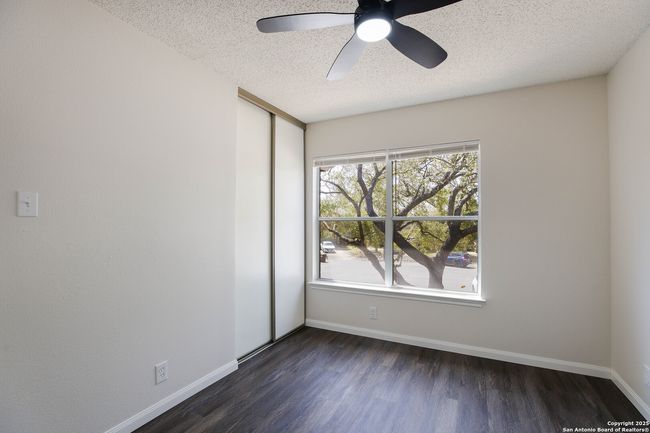 Guest Bedroom | Image 24