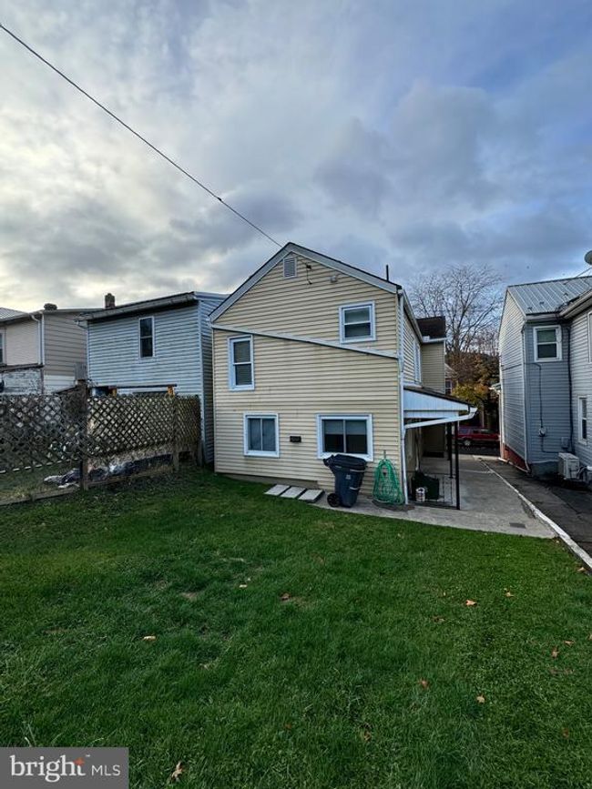 421 Moore St, House other with 3 bedrooms, 2 bathrooms and null parking in HUNTINGDON PA | Image 47