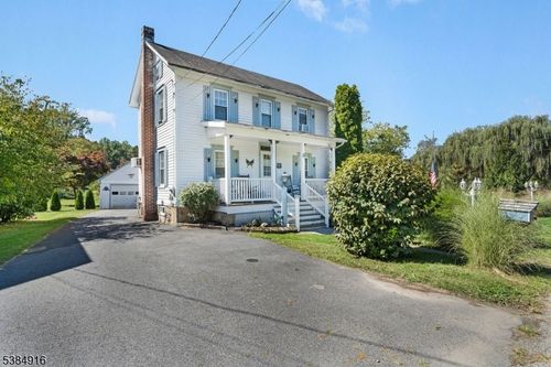 8 Buttzville Rd, Oxford, NJ, 07863-3404 | Card Image