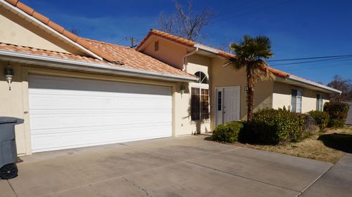 apt-4-252 N 400 W, St George, UT, 84770-2712 | Card Image