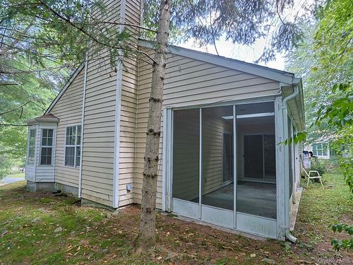 196 Hidden Ridge Dr, Monticello, NY, 12701-3092 | Card Image