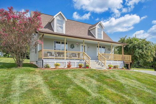 155 Mallard Cove Rd, Moneta, VA, 24121-2356 | Card Image