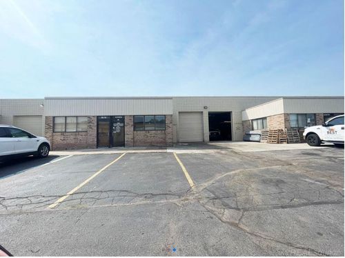 43694 Utica Rd, Sterling Heights, MI, 48314-2360 | Card Image