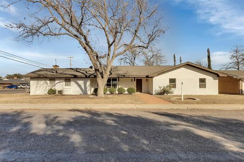 1426 Cumberland Rd, Odessa, TX, 79761-4229 | Card Image