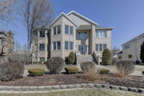10327 Sandy Ln, Munster, IN, 46321-4334 | Card Image