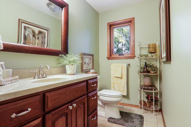 21 Bent Tree Ln, House other with 3 bedrooms, 3 bathrooms and null parking in Towanda IL | Image 28