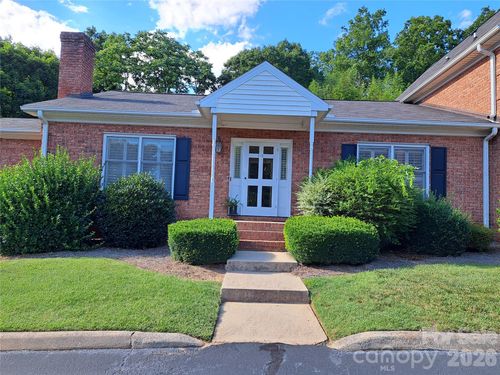 615 Hunter Oak Dr, Kannapolis, NC, 28083-3674 | Card Image