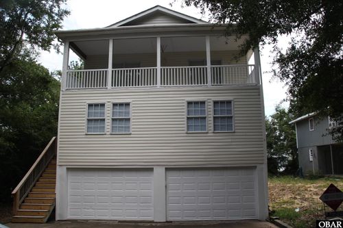 921 Colington Dr, Kill Devil Hills, NC, 27948-9577 | Card Image