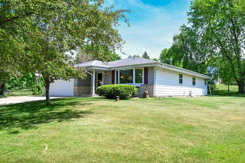 N69W29463 River Front Drive, MERTON, WI, 53029 | Card Image