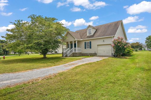 128 Thomas Holman Cir, Springfield, TN, 37172-5037 | Card Image