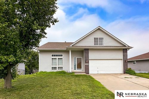 14906 Bordeaux Ave, Bellevue, NE, 68123-4154 | Card Image