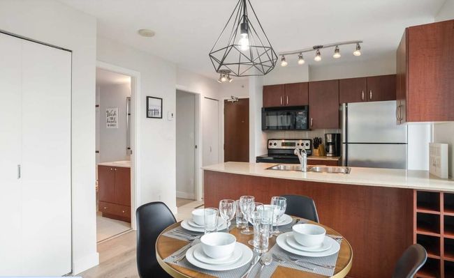 610 Granville Street, Condo with 1 bedrooms, 0 bathrooms and 1 parking in Vancouver BC | Image 7