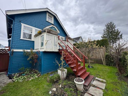 309 Boyne St, New Westminster, BC, V3M5J9 | Card Image