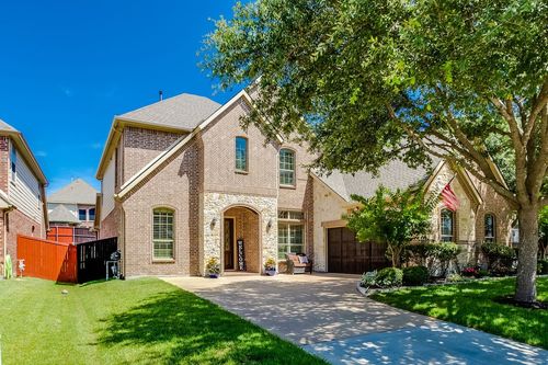 202 Crestbrook Dr, Rockwall, TX, 75087-7142 | Card Image
