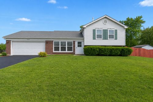 1865 Victor Ln, Hanover Park, IL, 60133-5972 | Card Image
