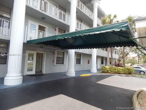 apt-403-1701 Whitehall Dr, Davie, FL, 33324-6906 | Card Image