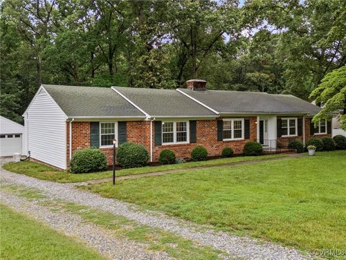3910 Oxbridge Rd, North Chesterfield, VA, 23236-4220 | Card Image