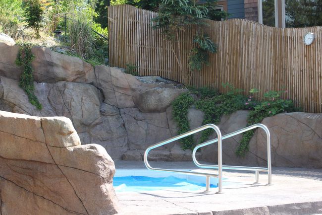 View of pool | Image 34