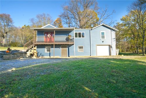 113 Murray Dr, Valencia, PA, 16059-3729 | Card Image