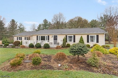 611 Boozer Ln, Hillsborough, NJ, 08844-3302 | Card Image