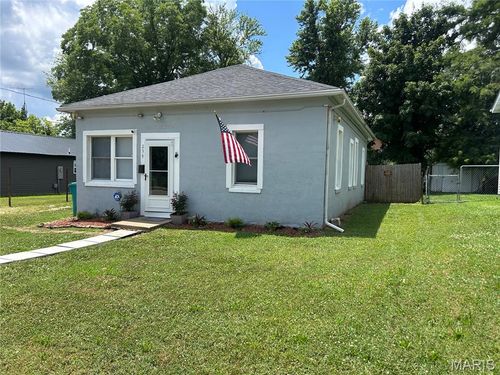 239 N Center St, Sullivan, MO, 63080-1703 | Card Image