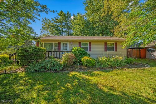 7000 Lake Rd, Madison, OH, 44057-1435 | Card Image