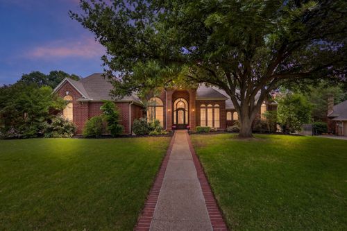 909 Chimney Hill Trail, Southlake, TX, 76092 | Card Image