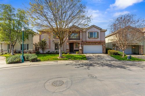 4504 Helens Oaks Cir, Stockton, CA, 95210-3601 | Card Image