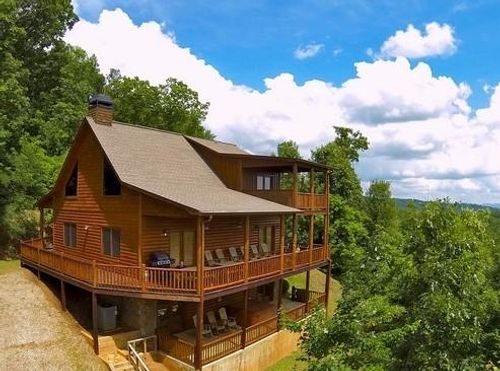 499 Raven Ridge Cir, Mineral Bluff, GA, 30559 | Card Image