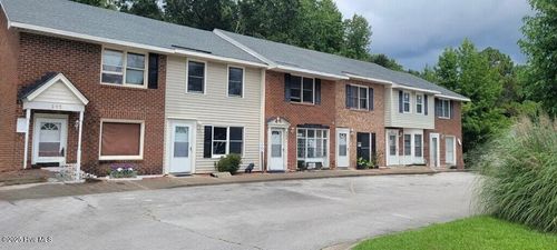 205 Shiloh Dr, Greenville, NC, 27834-8564 | Card Image