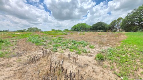 16709 Llano Estacado Dr, Atascosa, TX, 78002-2308 | Card Image