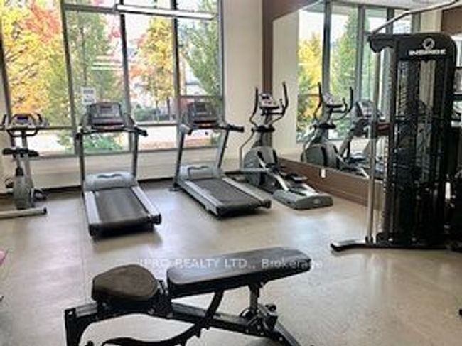 806 - 28 Avondale Ave, Condo with 2 bedrooms, 1 bathrooms and 1 parking in North York ON | Image 8