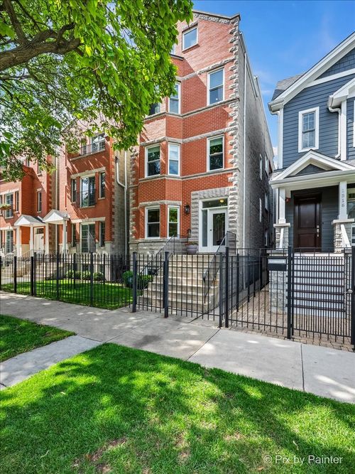 1-1520 W Henderson St, Chicago, IL, 60657-2106 | Card Image