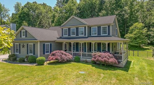 42 Somerset Ln, Warwick, NY, 10990-2463 | Card Image