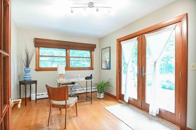 20 Old County Rd, House other with 3 bedrooms, 3 bathrooms and null parking in Cape Neddick ME | Image 13