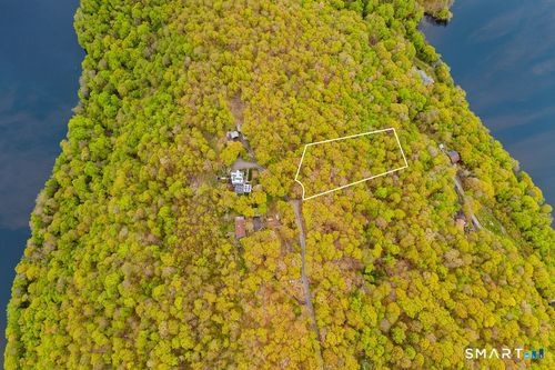 64 Skyline Dr, Sherman, CT, 06784-2141 | Card Image