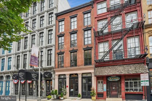 3-233 Chestnut St, PHILADELPHIA, PA, 19106-2872 | Card Image